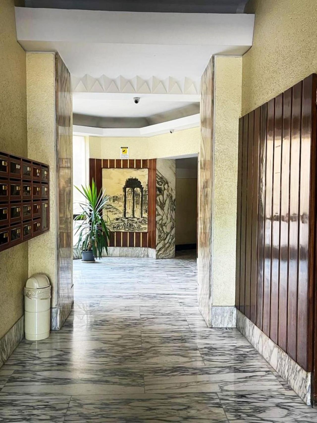 Apartment Zama Rome